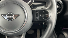 MINI Hatchback 135kW Cooper S Level 2 33kWh 3dr Auto Electric Hatchback